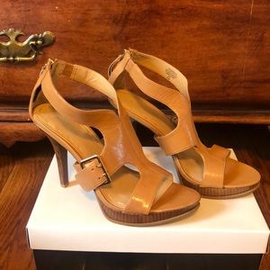- Nine West camel high heels size 8.5